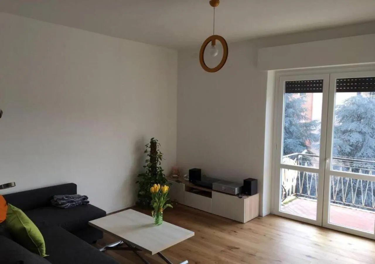 Marche Apartment Milan